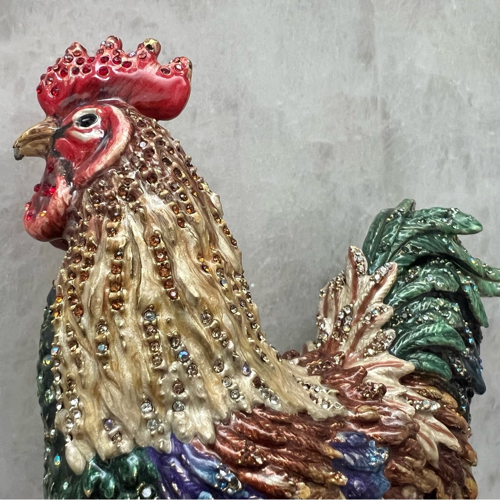 JAY STRONGWATER Collectors Jarvis Provence 6.5” Rooster with Bonus Display Stand - Picture 7 of 15